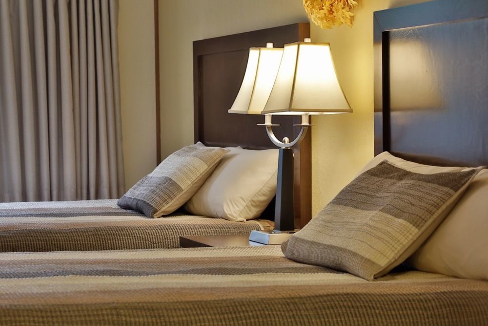 Harbor Inn Freeland Bagian luar foto